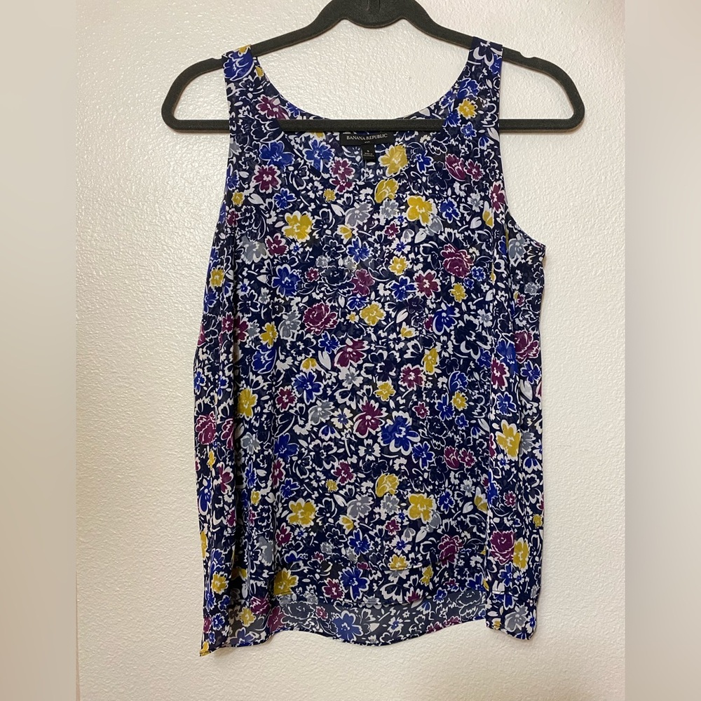 NWT Banana Republic Top